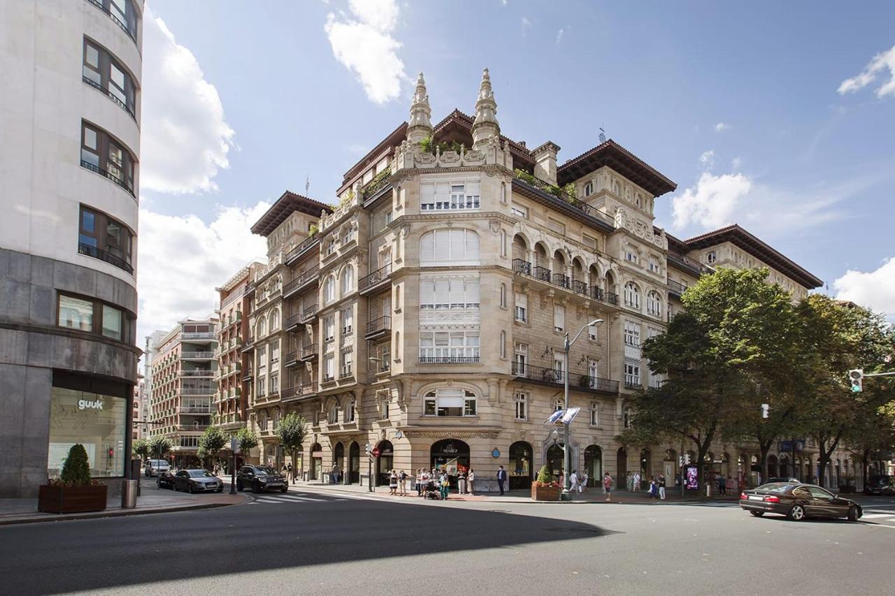 Habitacion En Vivienda Gran Via بلباو المظهر الخارجي الصورة
