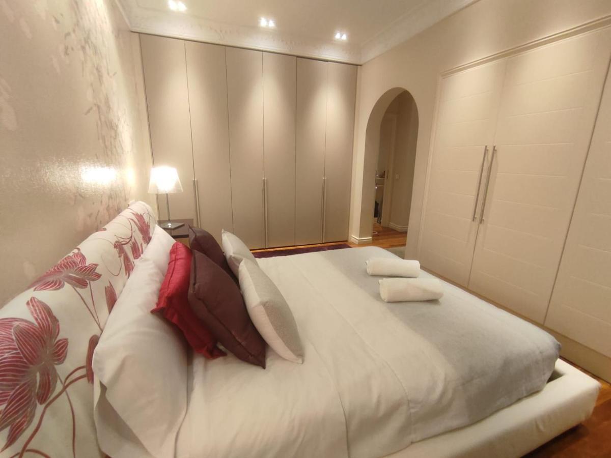 Habitacion En Vivienda Gran Via بلباو المظهر الخارجي الصورة